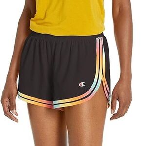 Champion women’s‎ varsity shorts print size L